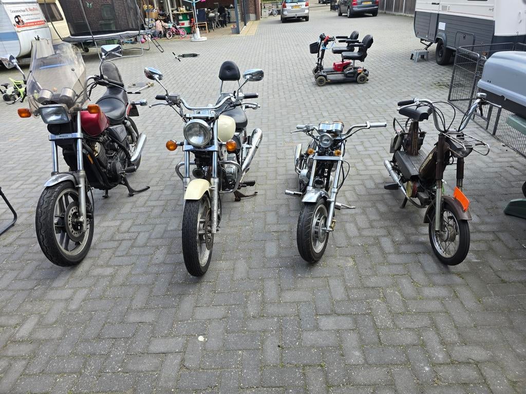 Brommer motor chopper honda daelim sparta harley, Enlèvement