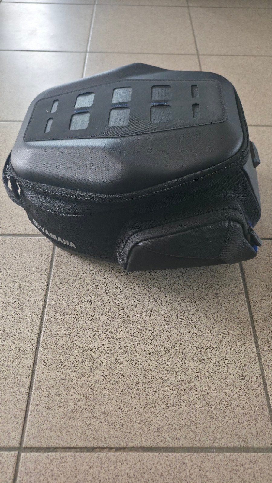 tank tas van yamaha mt09 2025, Motoren, Ophalen, Zo goed als nieuw