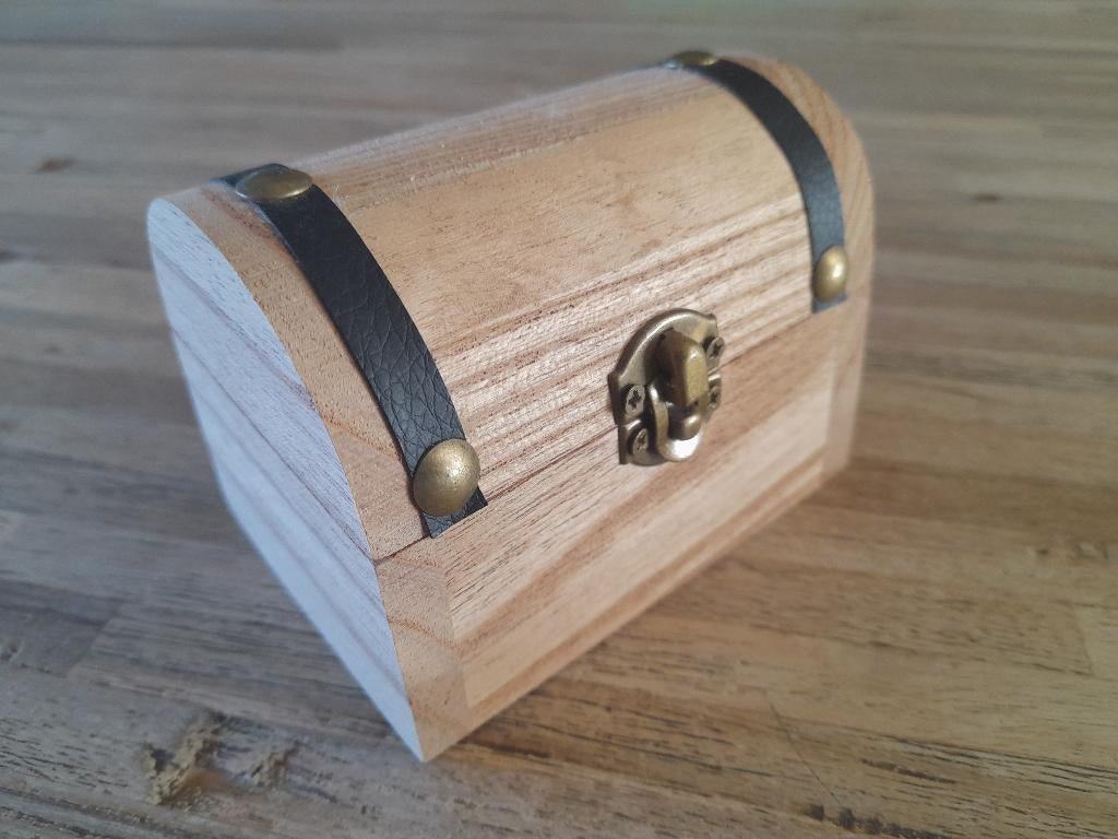 Houten kistje met sluiting, Huis en Inrichting, Ophalen of Verzenden, Zo goed als nieuw
