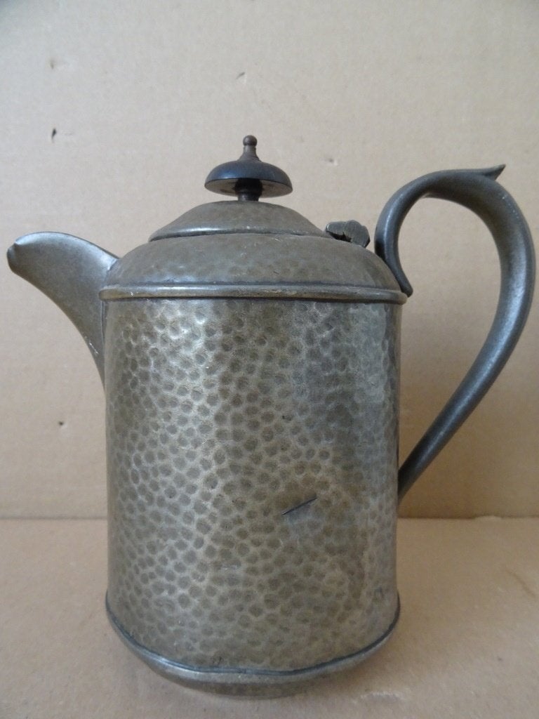 Cafetière Craftsman Sheffield en étain ancien /vintage 16cm, Antiquités & Art, Enlèvement ou Envoi