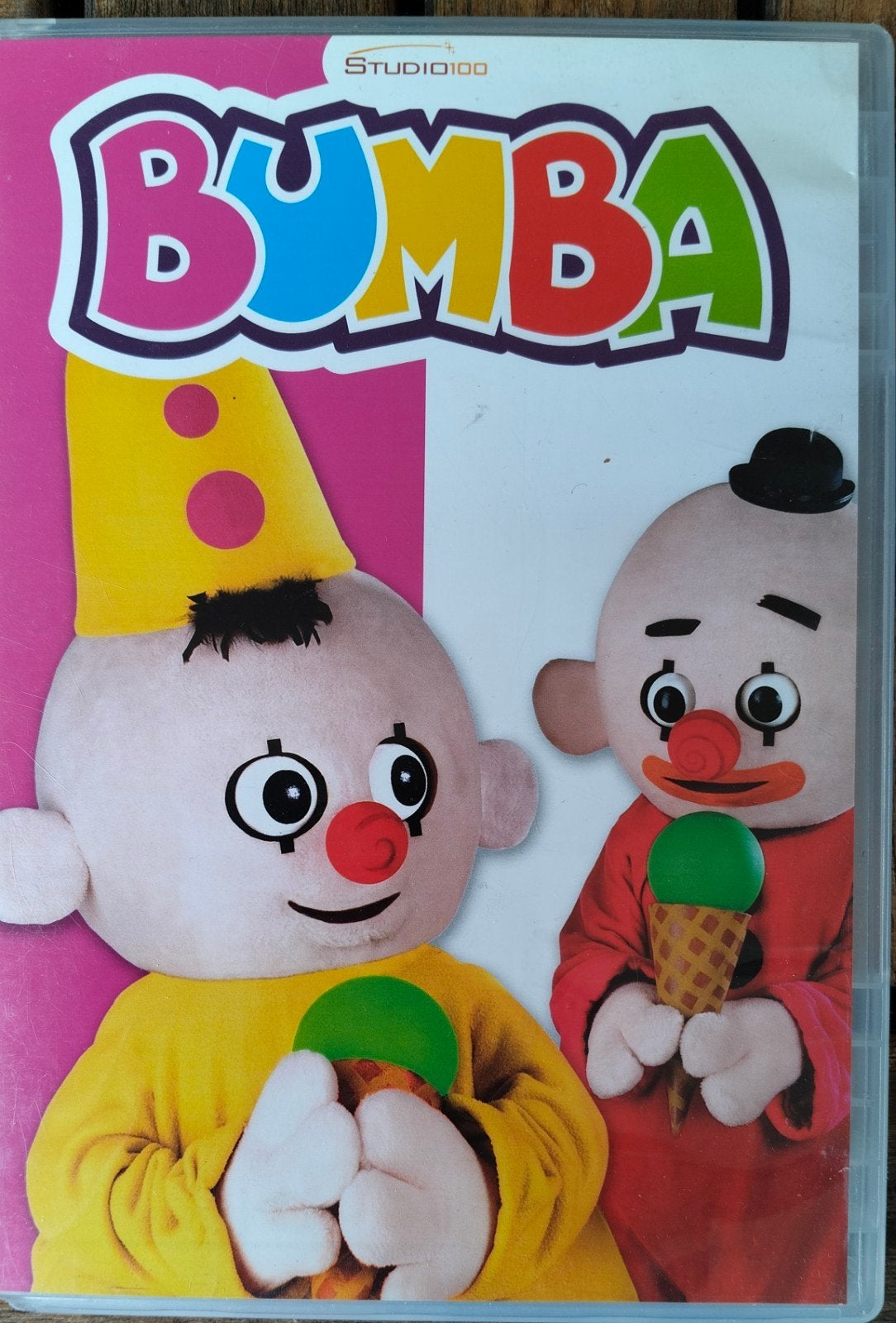 Bumba, Ophalen