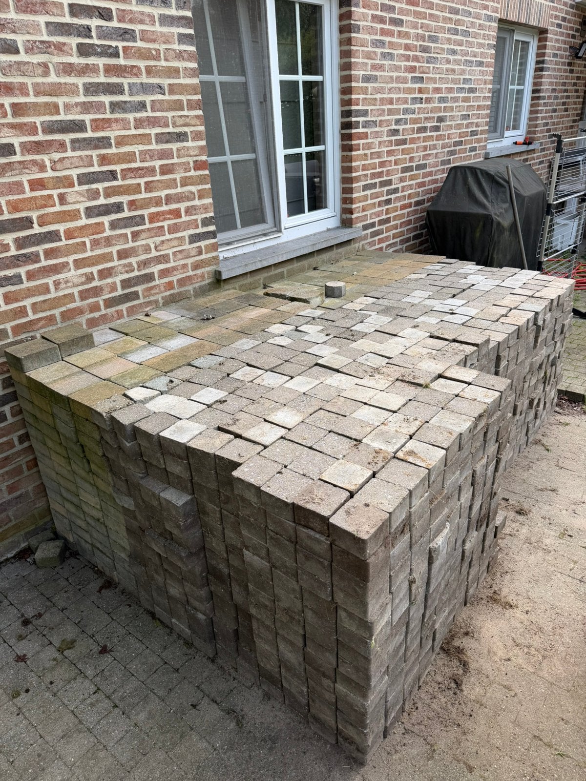Beton klinkers 10x10 en 15x15, Ophalen, Zo goed als nieuw
