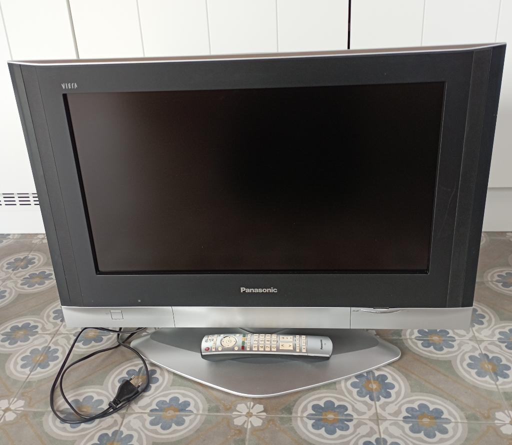 Panasonic Viera 26 inch LCD TV incl. afstandsbediening, Audio, Tv en Foto, Ophalen, Gebruikt, Panasonic, 60 tot 80 cm