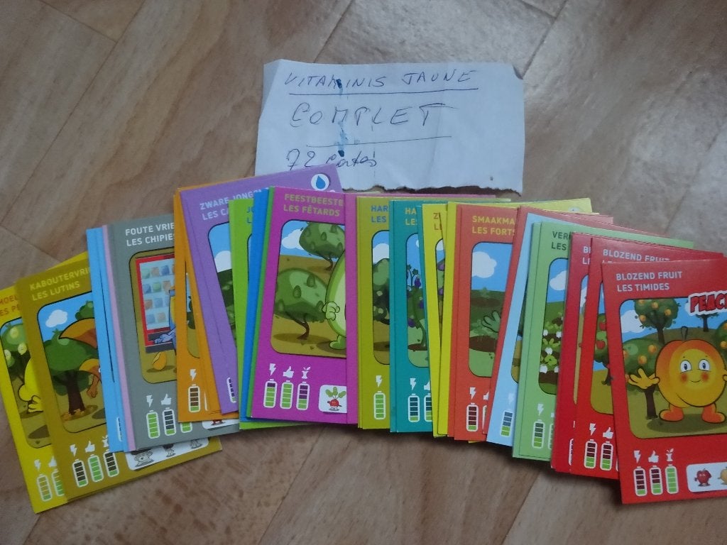 Les VitaMinis jaune Jeu complet de cartes action Delhaize, Collections, Actions de supermarché, Enlèvement ou Envoi