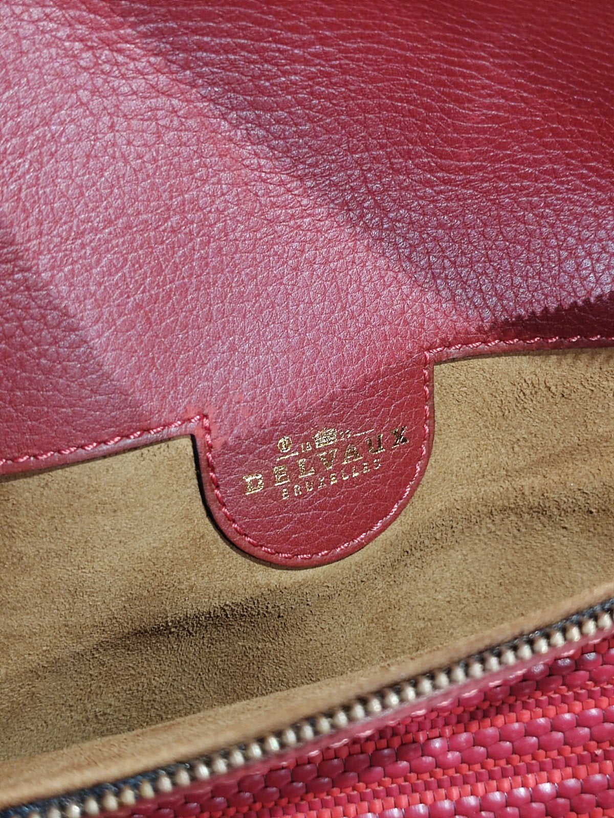 sac delvaux, Ophalen