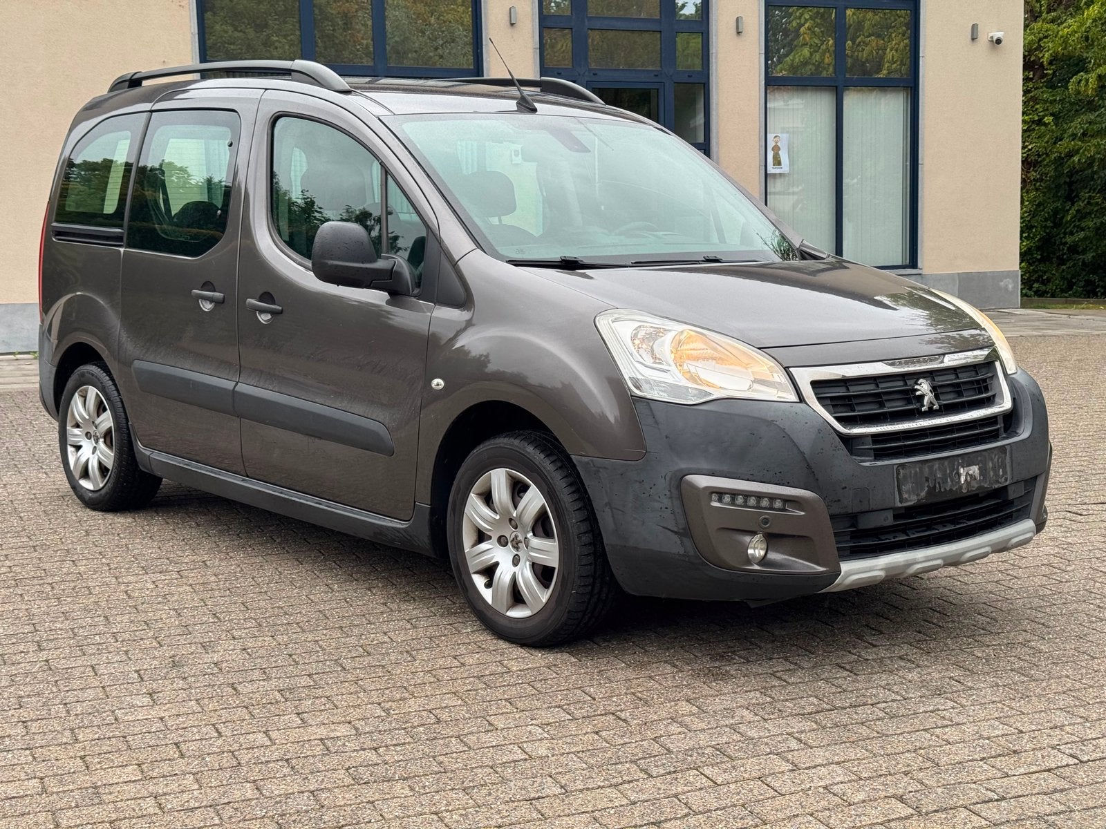 PEUGEOT PARTNER TEPPEE / FULL OPTIE! / EERSTE EIGENAAR!, Auto's, Voorwielaandrijving, Dealer onderhouden, 5 deurs, Particulier
