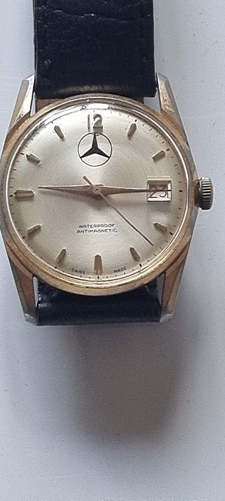 Montre Vintage avec logo Mercedes-Benz, Montre-bracelet, Autres marques, Enlèvement ou Envoi, Cuir