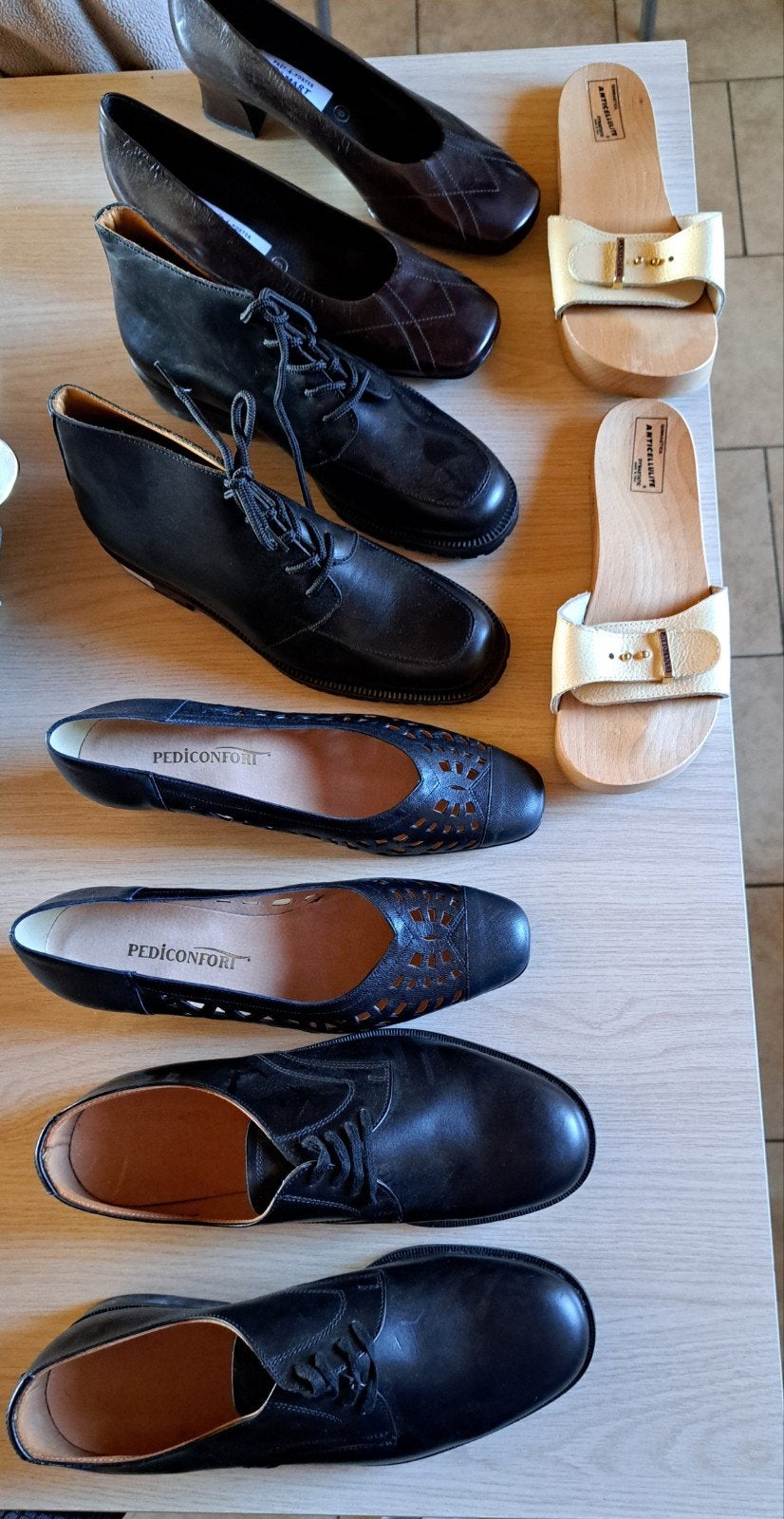 Lot de 6 paires de chaussures neuve femme pointure sur photo, Enlèvement