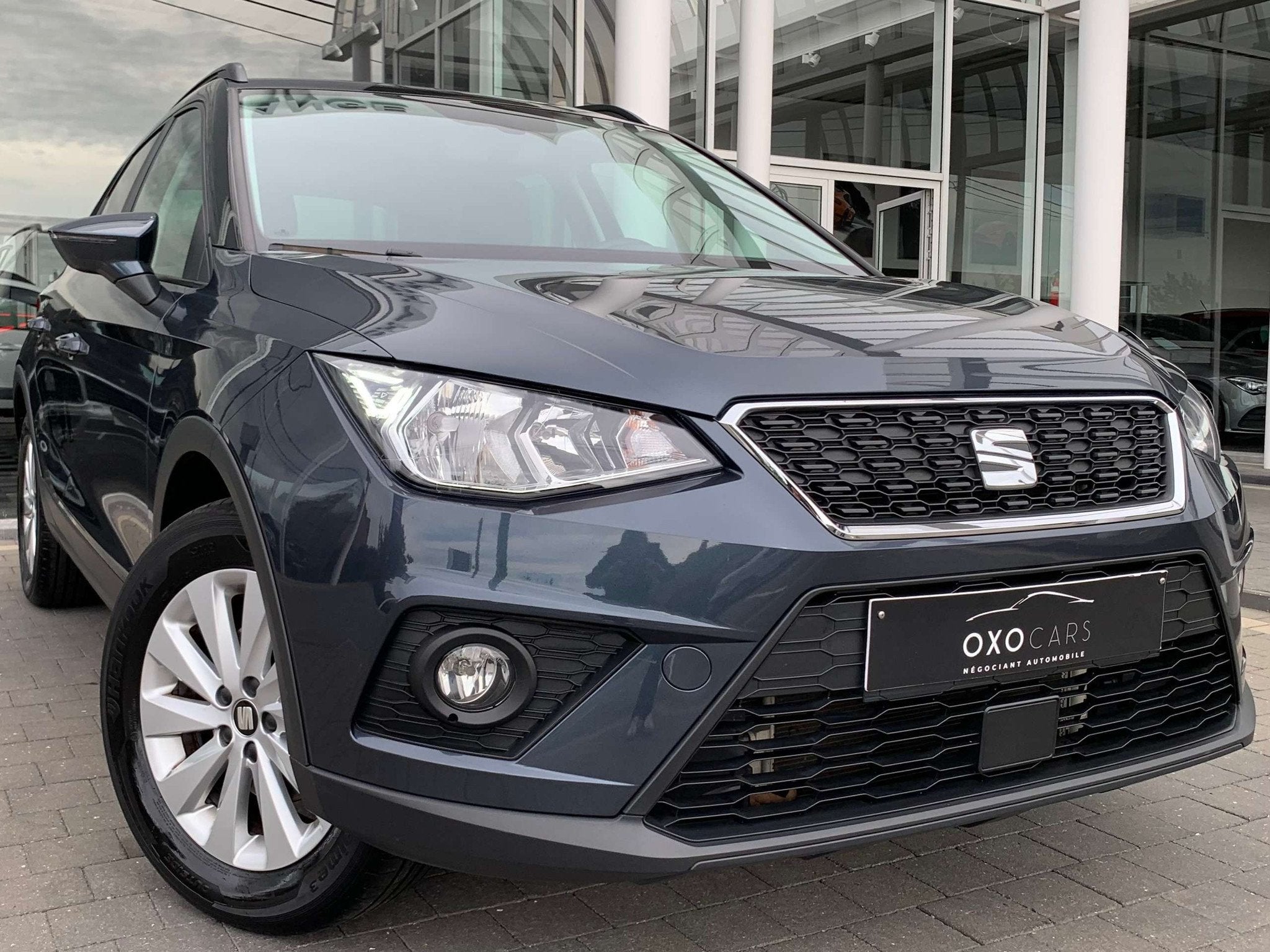 SEAT Arona 1.0 TGI Move 90CV / Essence + CNG / Alcantara / G, Autos, Argent ou Gris, 90 ch, Entreprise, Boîte manuelle