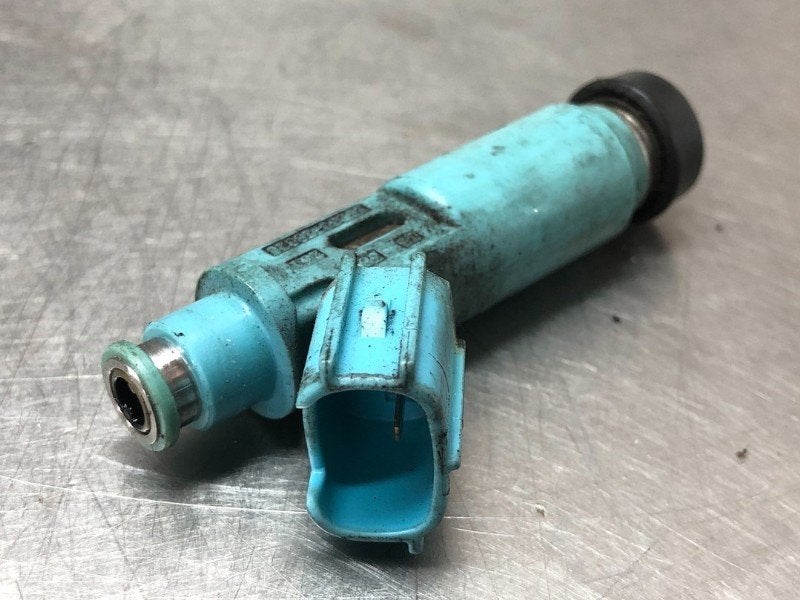 INJECTOR BRANDSTOF Toyota Camry (CV30) (|2325028020|), Auto-onderdelen, Gebruikt, Toyota
