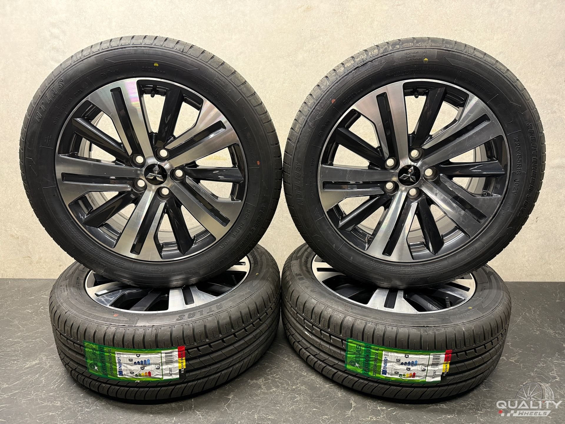 18” Mitsubishi Outlander, ASX, Eclipse Cross Velgen + Banden, Auto-onderdelen, 18 inch, Gebruikt, -, -