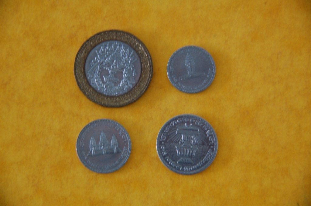 CAMBODGE 500, 200, 100 et 50 Riels 1994, Timbres & Monnaies, Monnaies | Asie, Envoi, Asie du Sud Est, Série