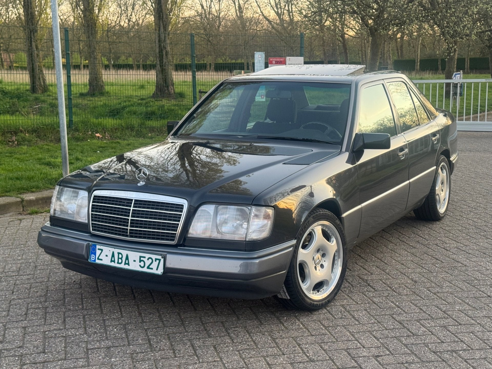 Mercedes E250 d | Oldtimer | Gekeurd voor Verkoop, Gebruikt, 2497 cc, Bedrijf, 5 deurs