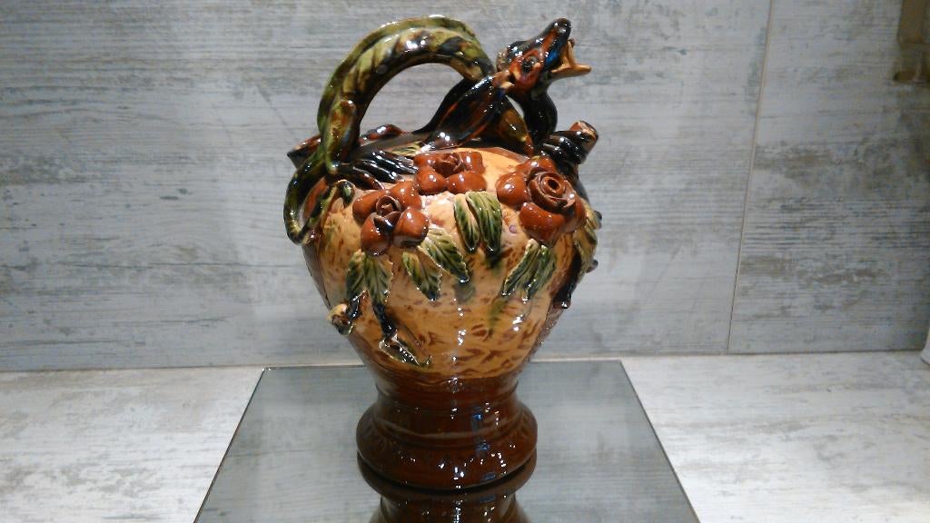 Oude kruik doopkan Breda (Gerona) draakvormig handvat, Ophalen of Verzenden