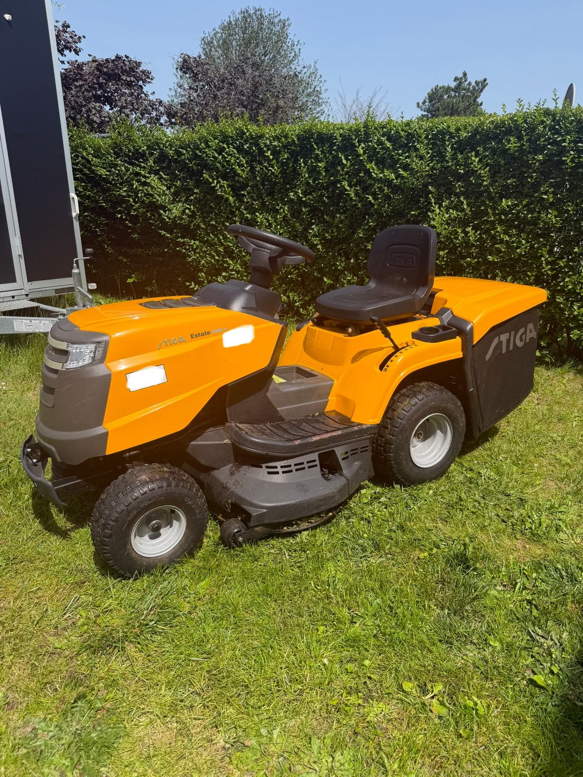 STIGA Estate 3098H Zitmaaier | Briggs & Stratton 16,5PK, Ophalen of Verzenden, Zo goed als nieuw, Opvangbak, 90 tot 120 cm
