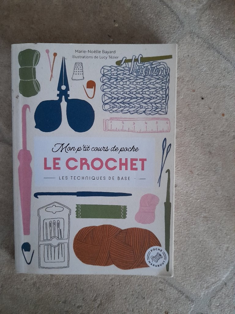 A vendre livre de couture, Hobby & Loisirs créatifs, Couture & Fournitures, Enlèvement ou Envoi