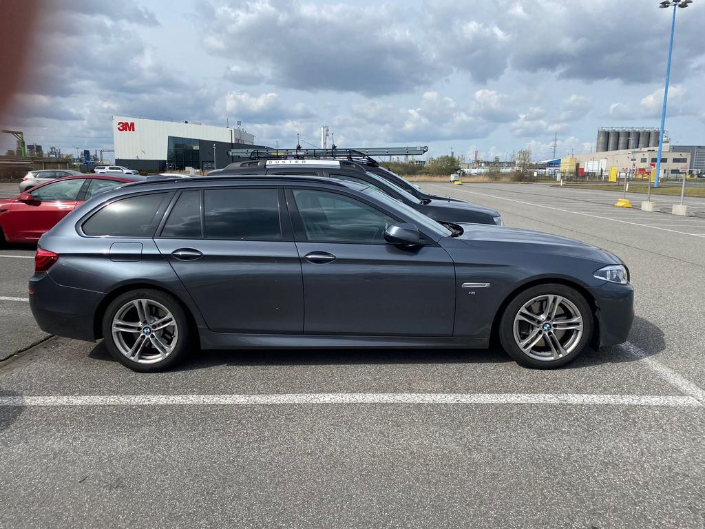 BMW 525D TOURING M-PAKKET | AUTOMATIK | EURO 6 | TOPSTAAT, Auto's, BMW, Automaat, Euro 6, Particulier, Te koop