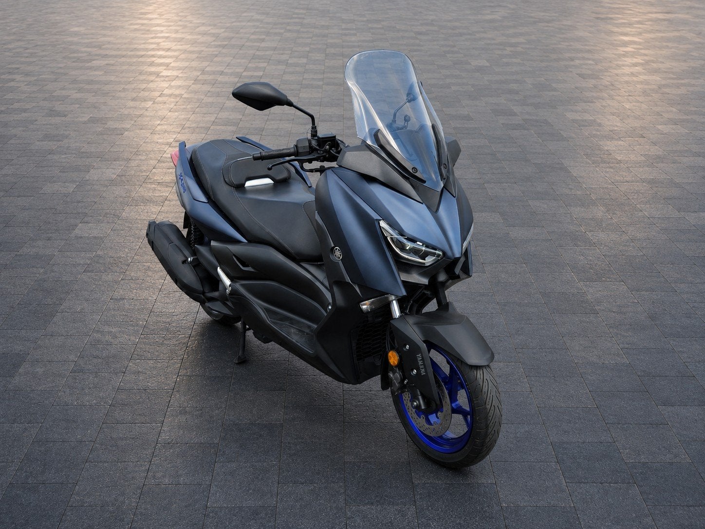 Yamaha XMAX 125 — Année de construction 2023 — maintenant 12, Motos, Enlèvement ou Envoi, Neuf