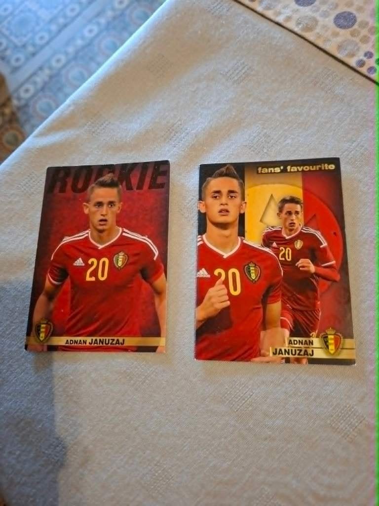 Panini / 2 Voetbalkaarten / Adnan Januzaj / Rode Duivels, Enlèvement ou Envoi, Comme neuf, Cartes de joueur
