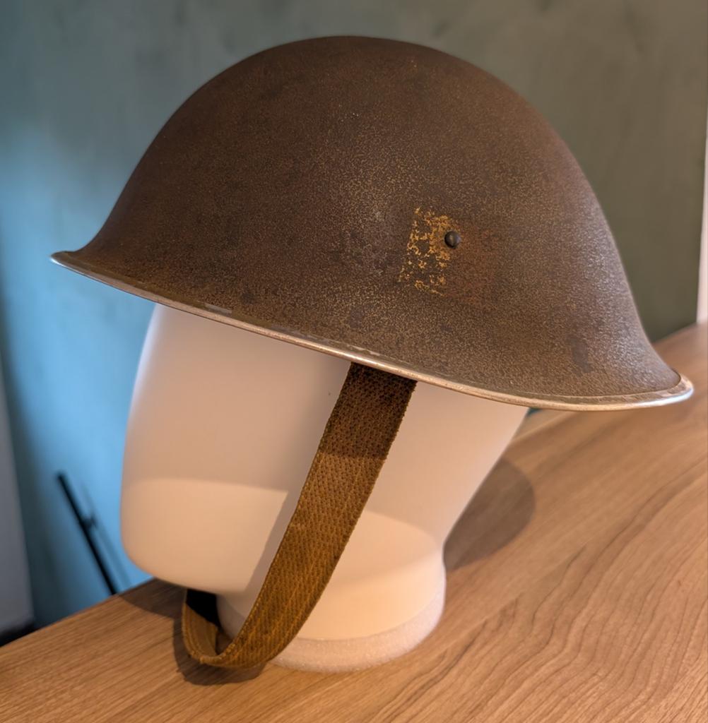 Belgische MKIII helm 1943 - Piron, oorlogsvrijwilligers, ..., Ophalen