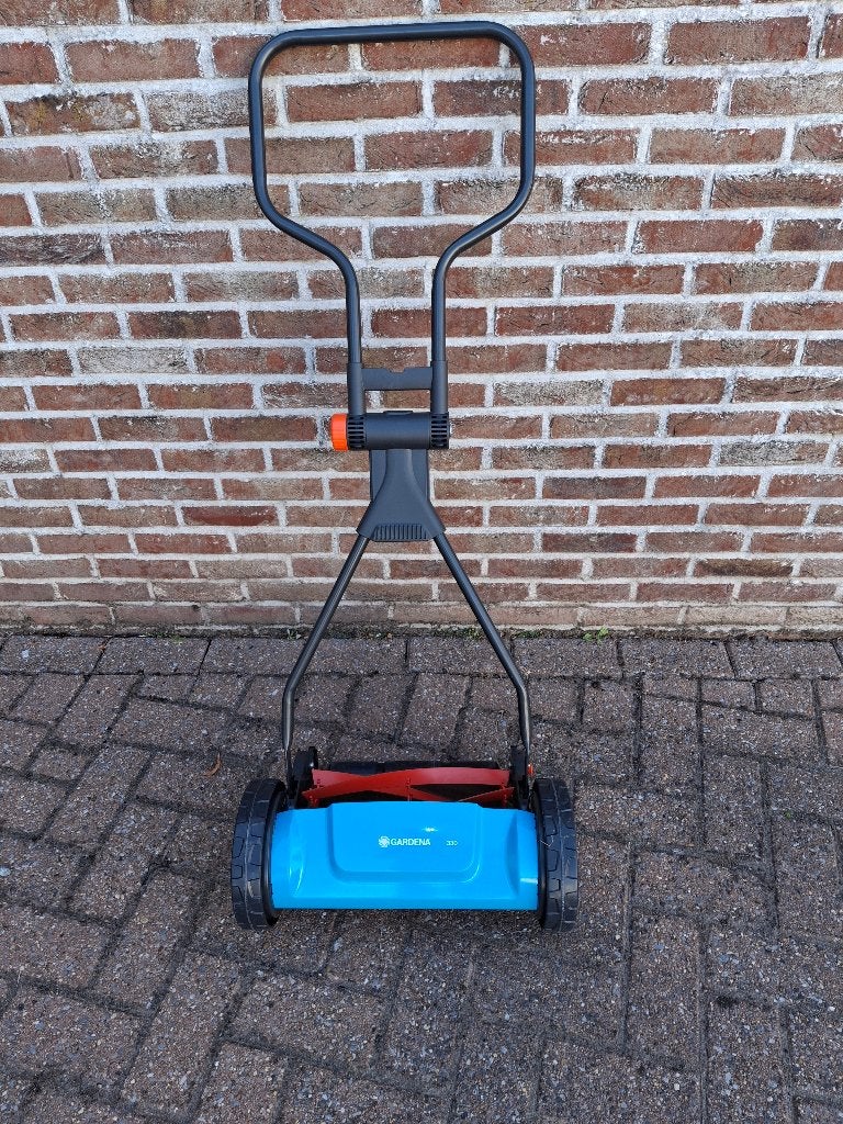 gardena kooimesmaaier met opvangbak, Ophalen, Handgrasmaaier, Zo goed als nieuw, Opvangbak