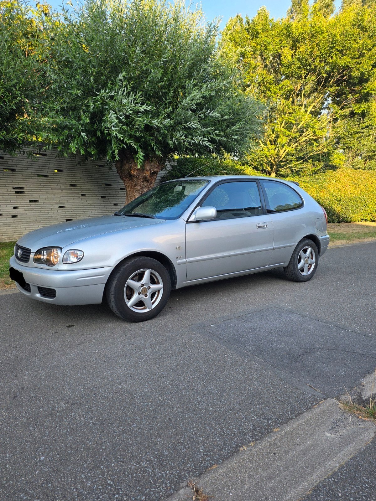 Toyota corolla 1400cc benzine met weinig km's. Reeds gekeurd, Autos, Toyota, Entreprise, Corolla, ABS, Airbags, Alarme, Ordinateur de bord