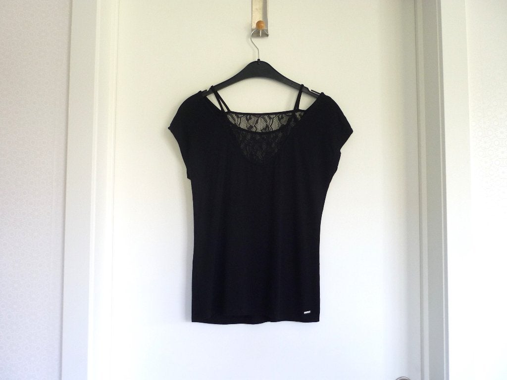 Zwarte top T-shirt met 2x kant van Morgan Maat 38, Kleding | Dames, Ophalen of Verzenden, Maat 38/40 (M)