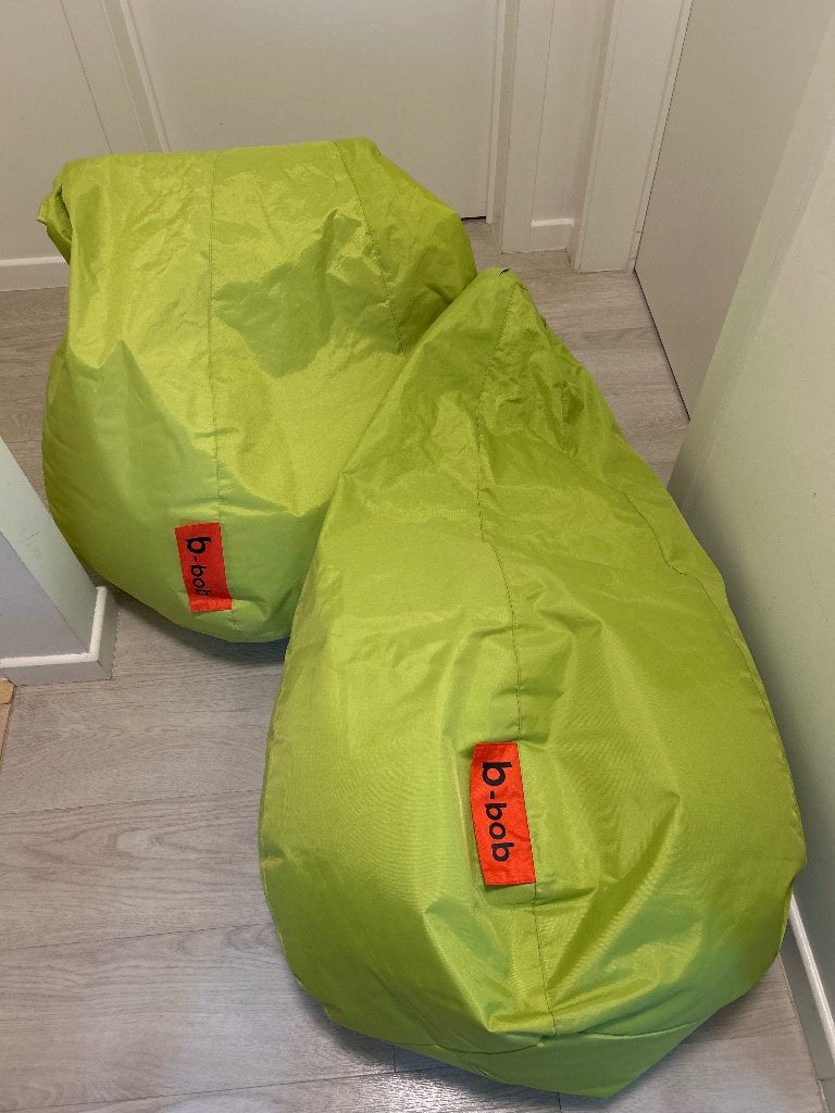 2 B-Bob zitzakken lime groen - prima staat, Enlèvement, Comme neuf, Vert, Pouf