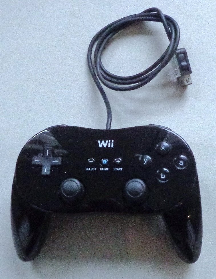 Controller Pro Classic Zwart voor de Nintendo Wii, Games en Spelcomputers, Spelcomputers | Nintendo Consoles | Accessoires, Zo goed als nieuw