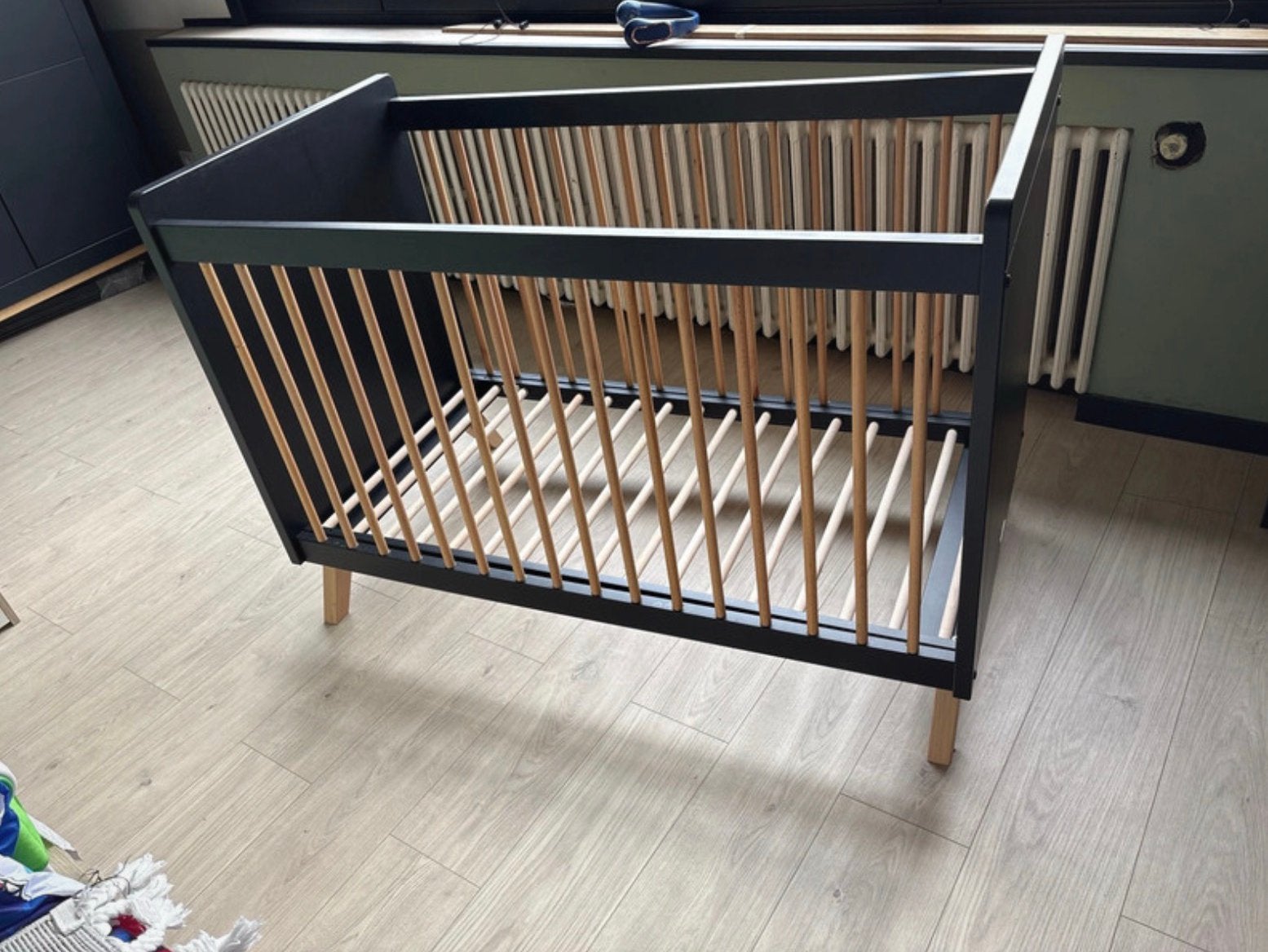 babybed Bopita + verschoningsbarrier + matras, Ophalen of Verzenden, Zo goed als nieuw