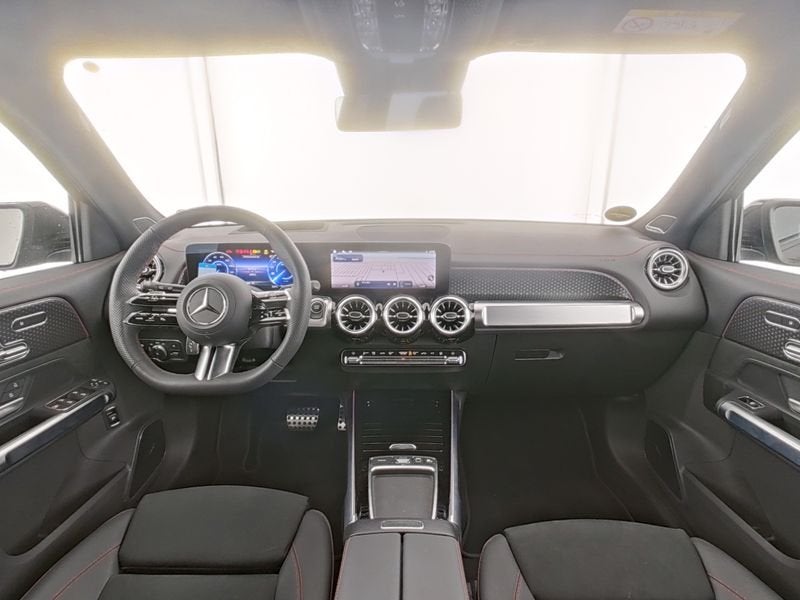 Mercedes-Benz EQB 350 4M AMG Premium Night Distronic+ Burmes, Autos, Mercedes-Benz, 215 kW, Achat, EQB, Carnet d'entretien