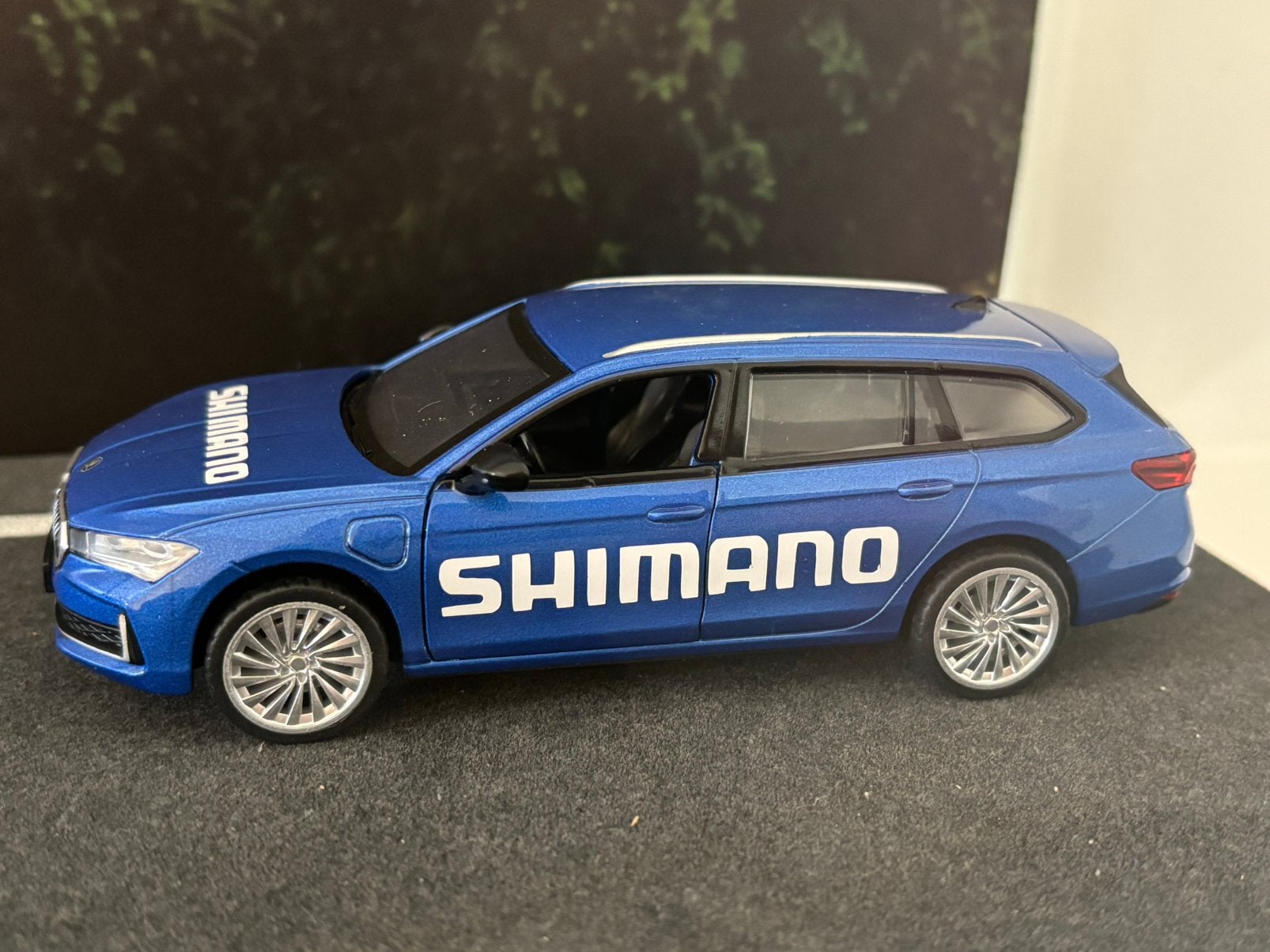 Miniatuur auto op schaal 1:34, Ophalen of Verzenden, Nieuw, Auto