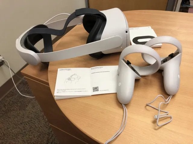 Meta Quest 2 + ELITE Headstrap, Enlèvement, Comme neuf