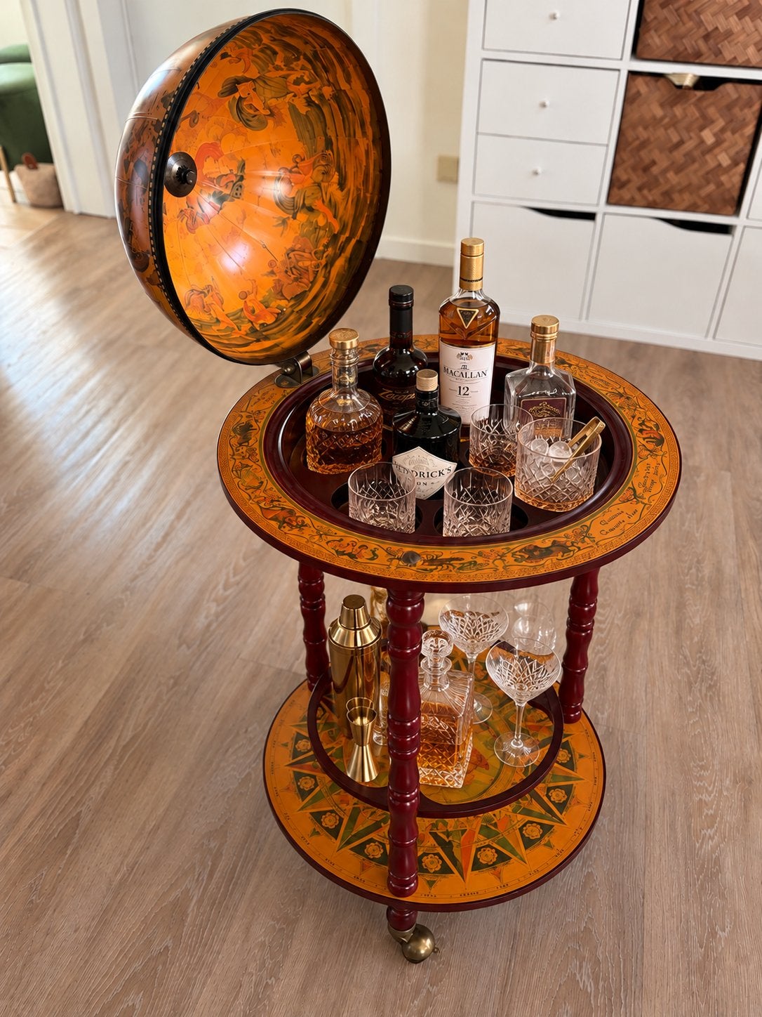 Stijlvolle wereldbol minibar, Huis en Inrichting, Gebruikt, Ophalen of Verzenden, Globebar, Draaibaar