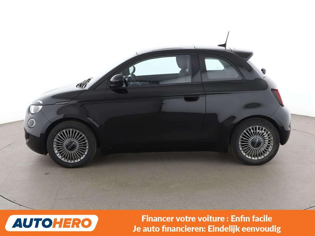 Fiat 500E electric drive 87 kW Icon (automatique), Achat, 87 kW, 1365 kg, https://public.car-pass.be/vhr/45b4a9f1-229c-4693-b71e-e1d373a13b35