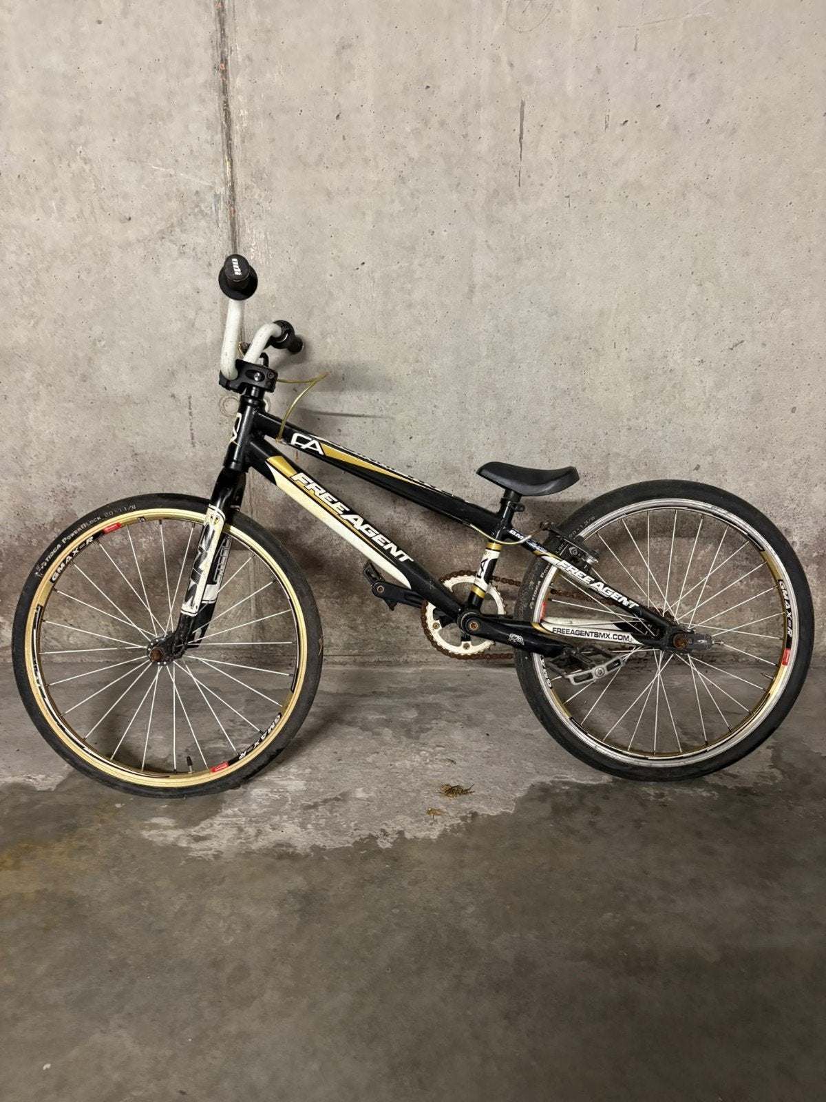 crossfiets 7jaar a 8jaar duur geweest en weinig gebruikt, Fietsen en Brommers, Ophalen