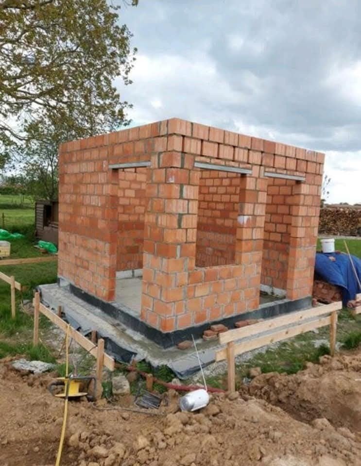 Petite maçonnerie, petite dalle béton et terrasse, Ophalen