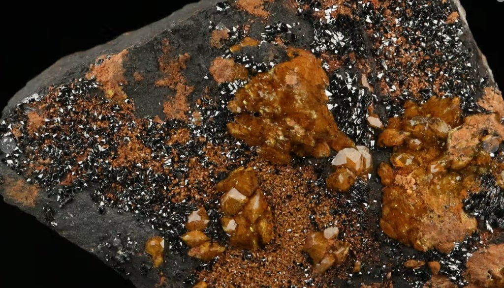 STURMANIET op MANGANIET uit de N'Chwaning mijn, Zuid-Afrika, Verzamelen, Mineralen en Fossielen, Ophalen of Verzenden, Mineraal