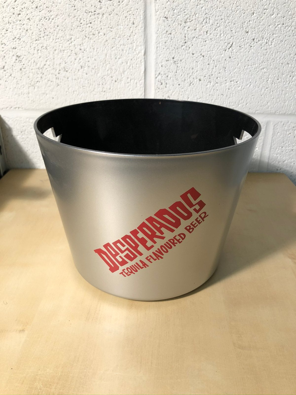 Ijsemmer Desperados bier, Enlèvement ou Envoi, Comme neuf, Autres types