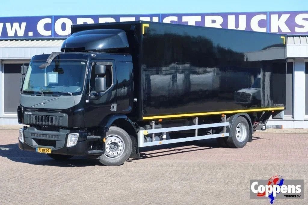 Volvo FE 250 FE 250 Bak + klep E6 TUFF until 14-04-2027, Automaat, Zwart, Bedrijf, Diesel