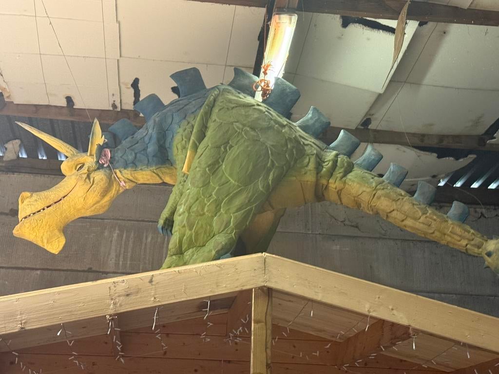 Te koop: draak voor animatie, Zakelijke goederen, Ophalen