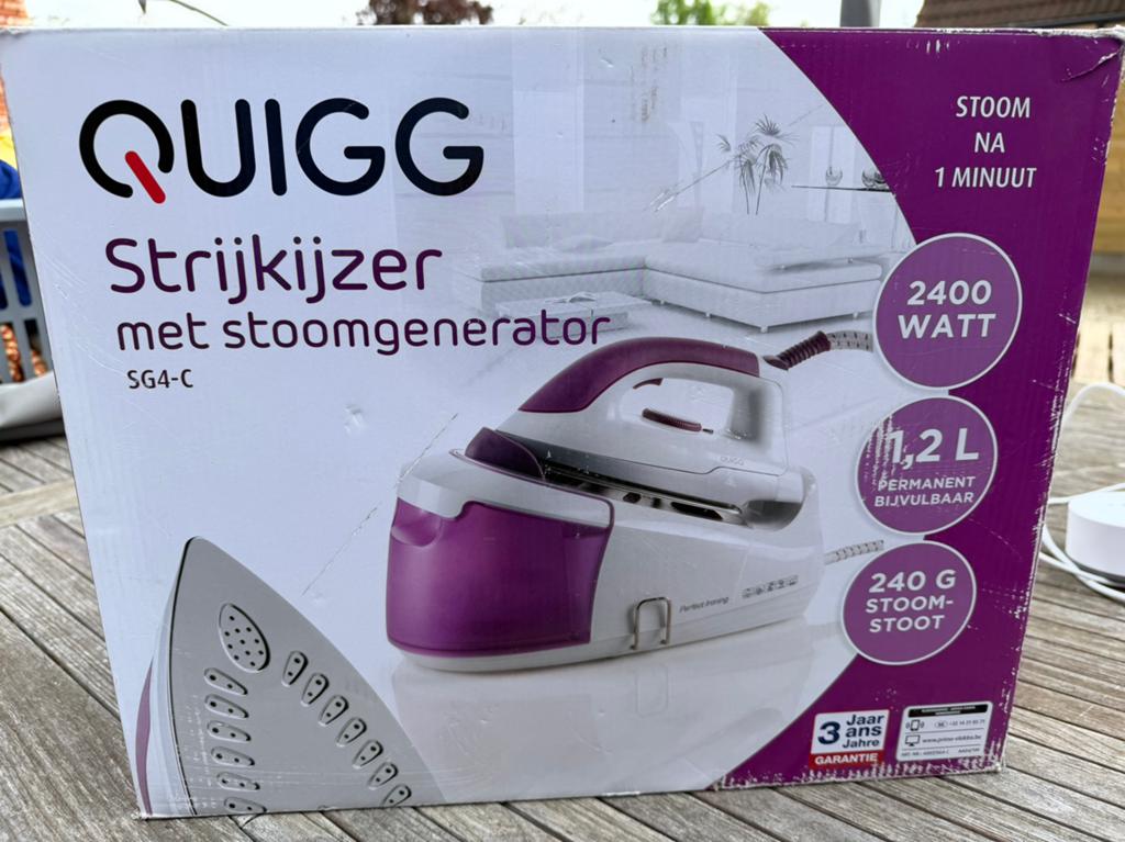Quigg strijkijzer met stoomgenerator – amper gebruikt, Ophalen, Zo goed als nieuw