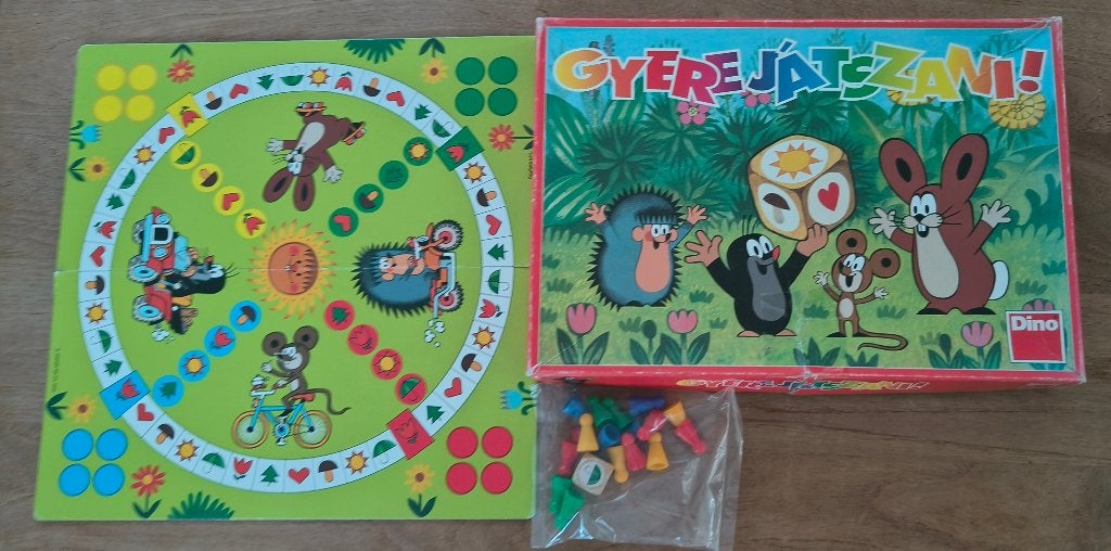 Spel Mens erger je niet Hongaars, Enlèvement ou Envoi, Utilisé