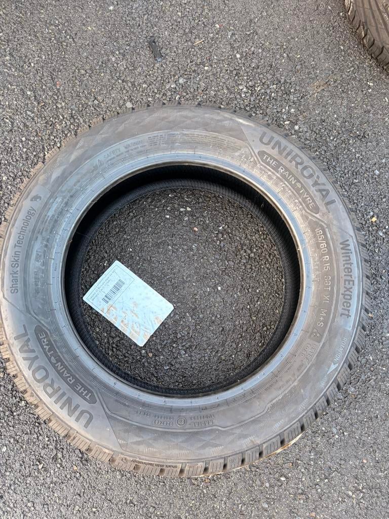 1 pneus taille 185/60 R15 XL, Enlèvement ou Envoi, Neuf