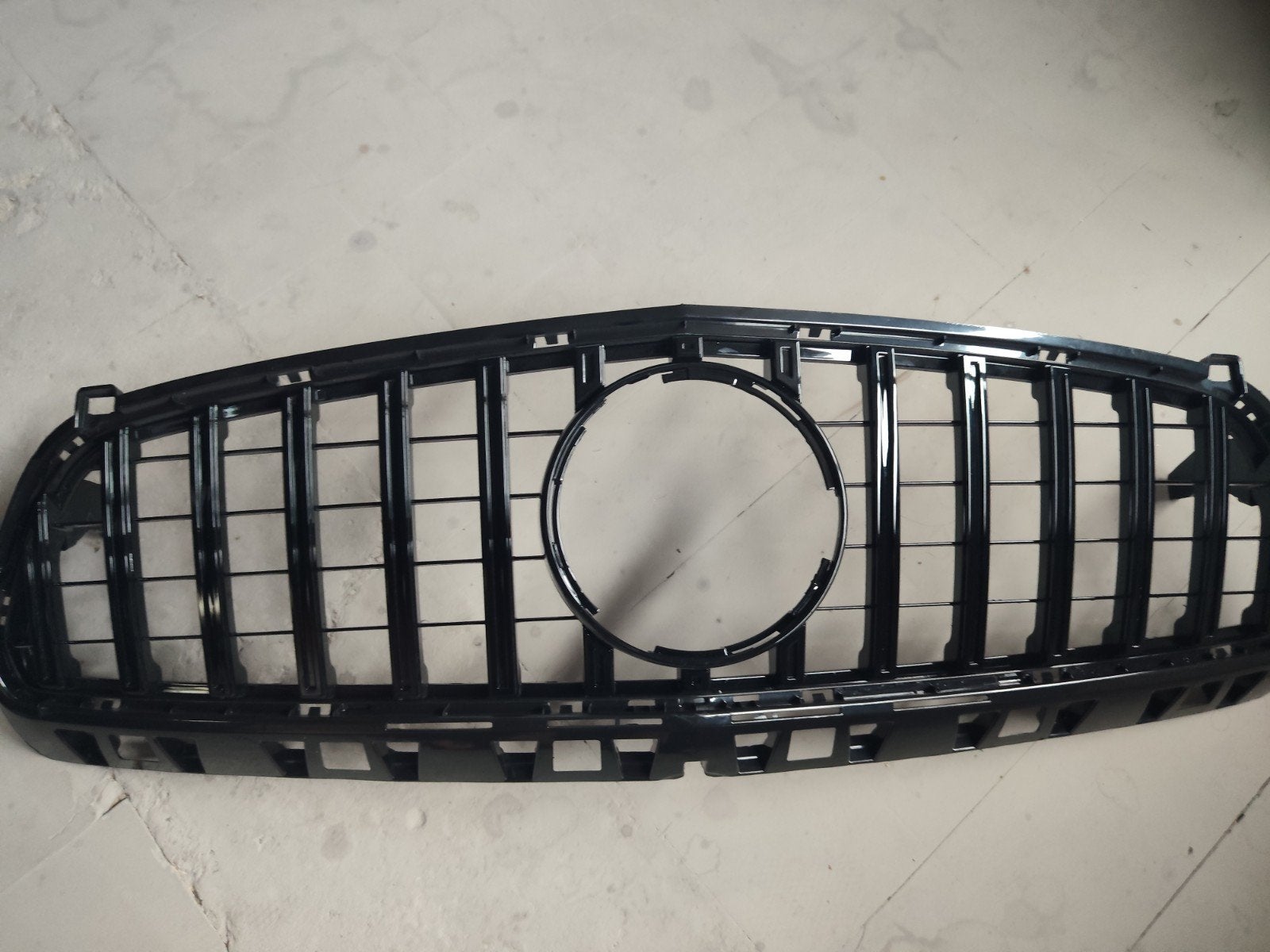 Grille Tunning Mercedes neuve non utilisée. Enchère, Enlèvement ou Envoi