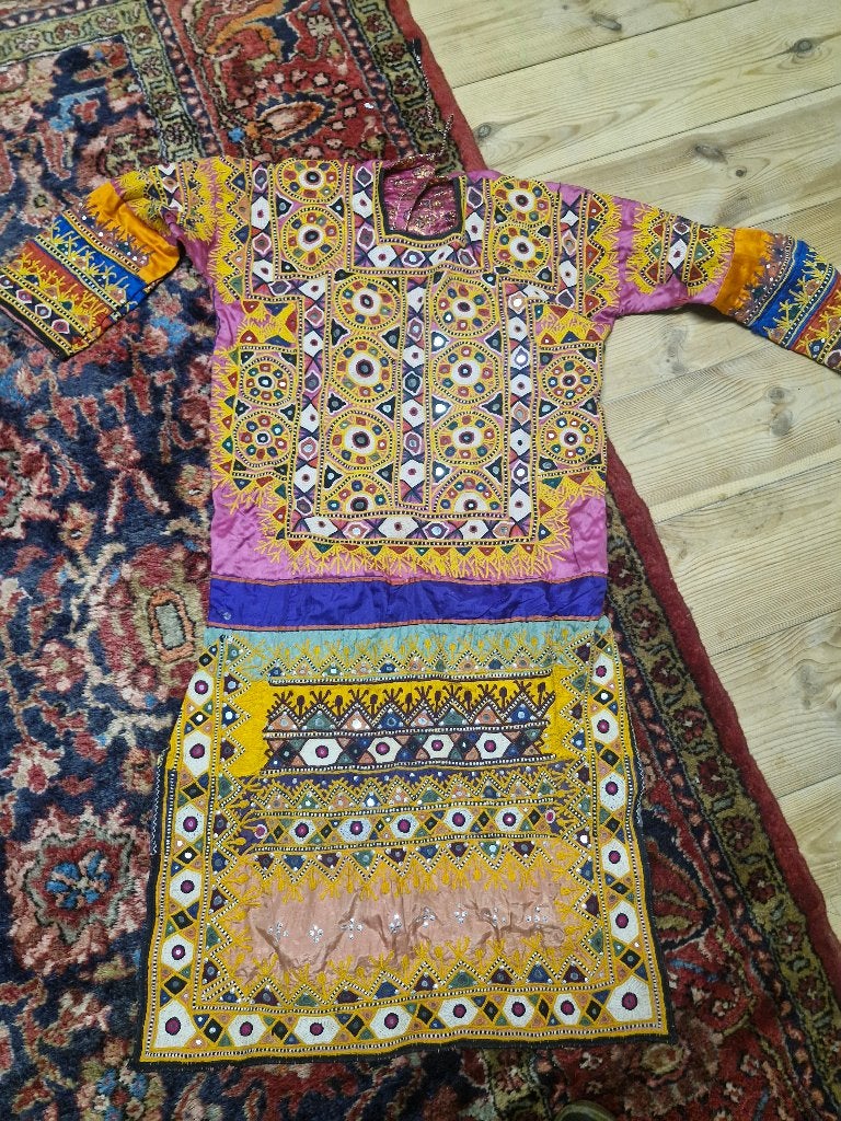 Pakistaanse baluchi ethnische jurk, Kleding | Dames, Ophalen of Verzenden, Gedragen