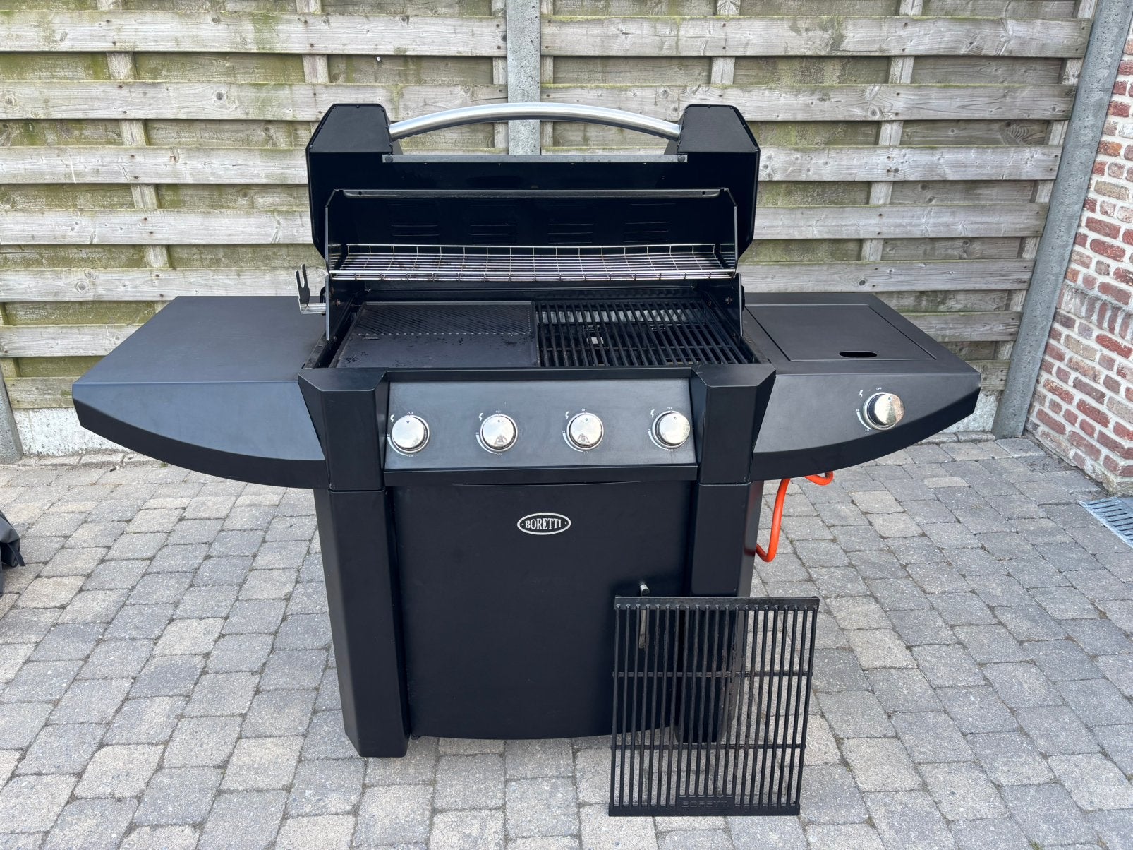 Boretti Robusto gasbarbecue, Ophalen, Gebruikt