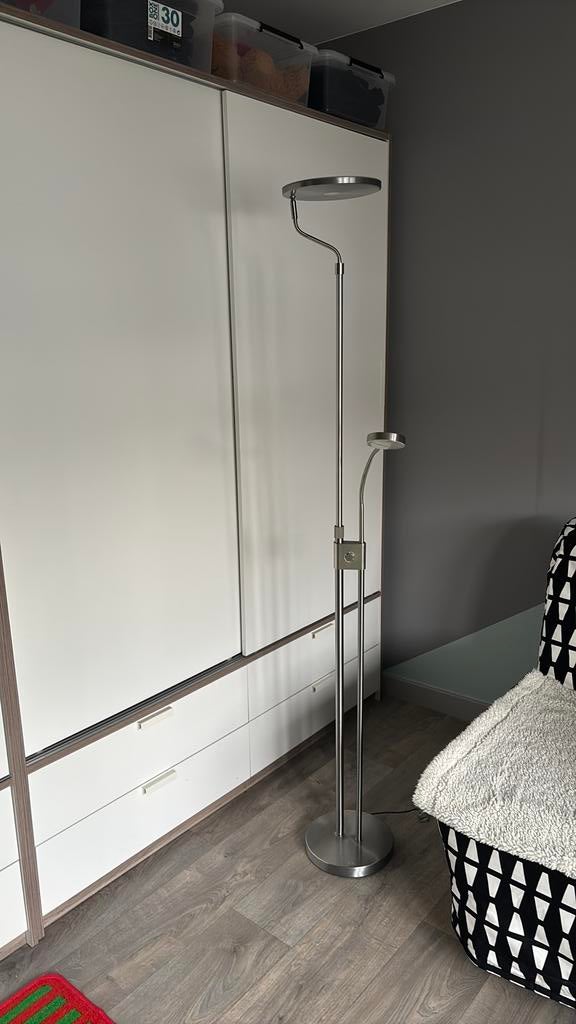 Vloer/ staande led leeslamp, Enlèvement, Utilisé