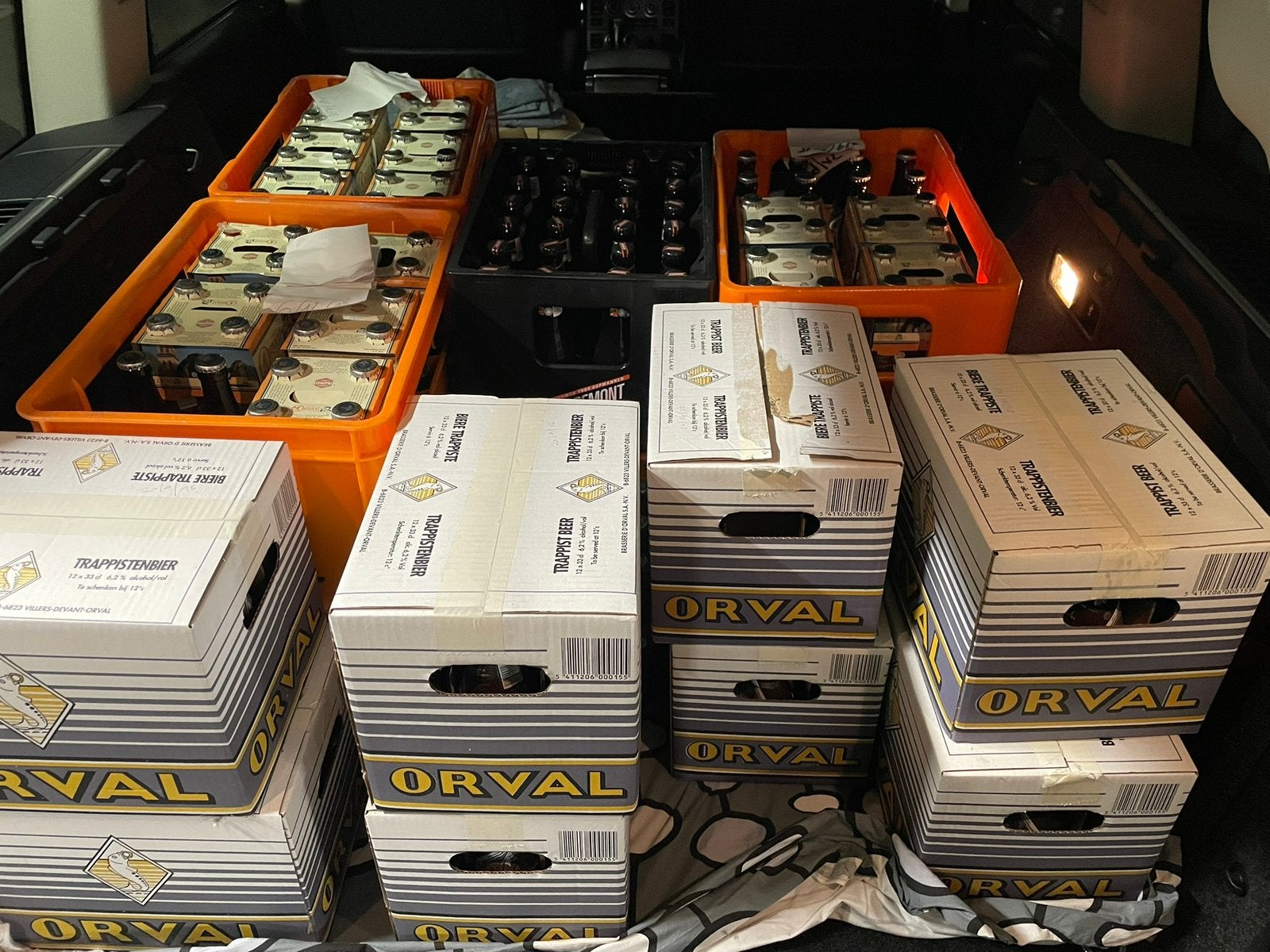 Aantal bakken Orval, TV, Hi-fi & Vidéo, Batteries, Enlèvement, Comme neuf