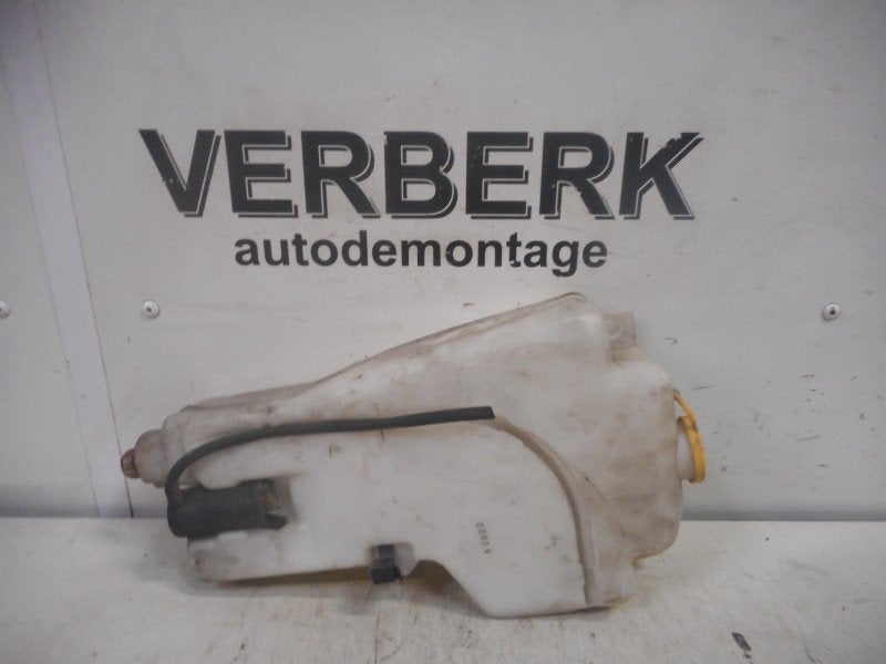 RUITENSPROEIERRESERVOIR Ford Ranger (v-6060851-101), Gebruikt, Henry-Ford-Straße  1
50735  Köln, DE, Ford-Werke GmbH, Kunden@ford.com
